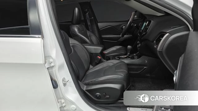 Jeep Cherokee (KL) 2021 Белый из Кореи, фото 2