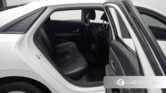 Hyundai Avante (CN7) 2020 Белый из Кореи, фото 2