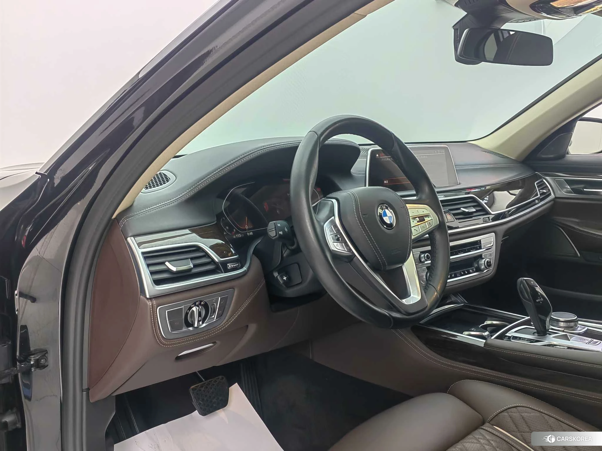 BMW 7 series 2021 Черный из Китая, фото 2