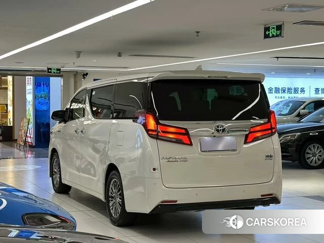 Toyota Elfa 2020 Белый из Китая, фото 2