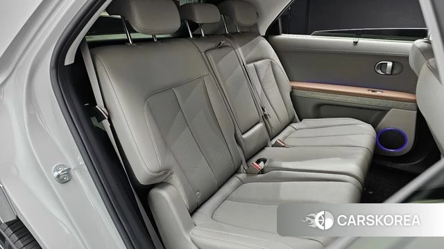 Hyundai Ionic 5 2022 Серебристо-серый из Кореи, фото 2
