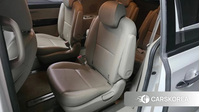 Kia The New Carnival 2018 Белый из Кореи, фото 2