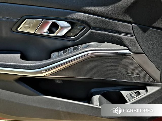 BMW 3 Series (G20) 2022 Оранжевый из Кореи, фото 2