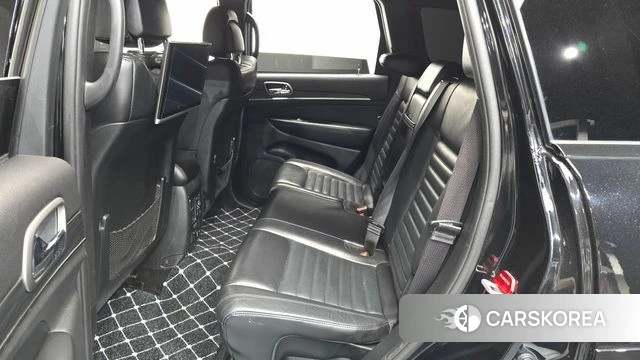 Jeep Grand Cherokee 2019 Черный из Кореи, фото 2
