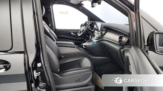 Mercedes-Benz V-Class 2021 Черный из Кореи, фото 2