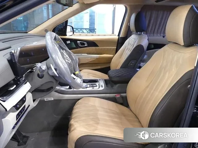 Kia The New Carnival 4th Generation 2025 Черный из Кореи, фото 2