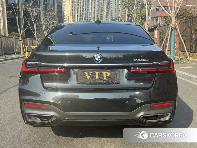 BMW 7 series 2022 Черный из Китая, фото 2