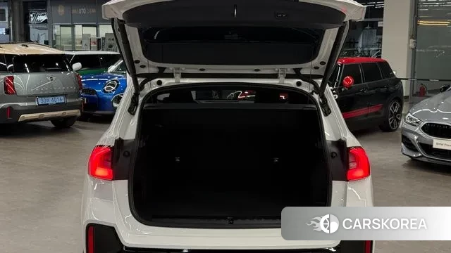 BMW X1 (U11) 2023 Белый из Кореи, фото 2