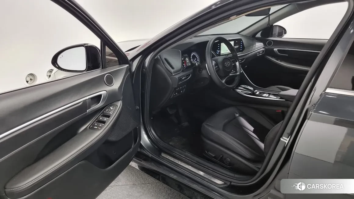 Hyundai Sonata (DN8) 2022 Серый из Кореи, фото 2