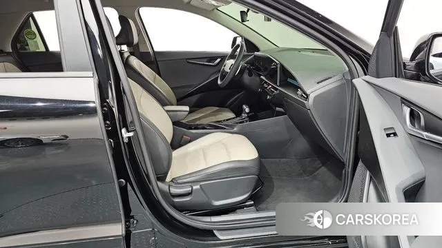 Kia Di Ol Nu Niro 2022 Черный из Кореи, фото 2