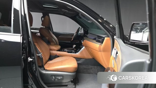 Kia Mohave Master 2023 Черный из Кореи, фото 2