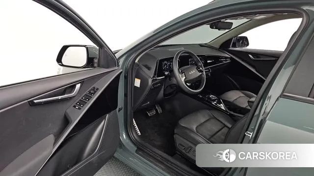 Kia Di Ol Nu Niro 2022 Зеленый из Кореи, фото 2