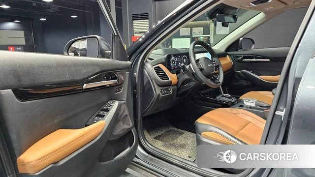 Kia The New Seltos 2023 Серый из Кореи, фото 2