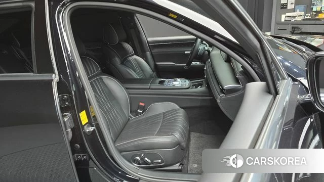 Genesis G90 (RS4) 2022 Черный из Кореи, фото 2