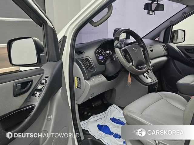 Hyundai The New Grand Starex 2018 Белый из Кореи, фото 2