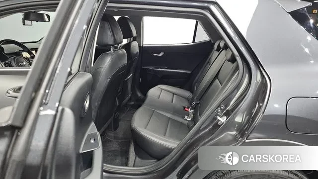 Kia Stonic 2019 Серый из Кореи, фото 2