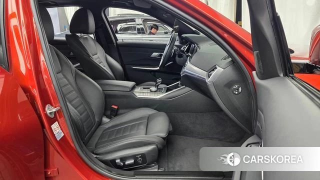 BMW 3 Series (G20) 2021 Оранжевый из Кореи, фото 2