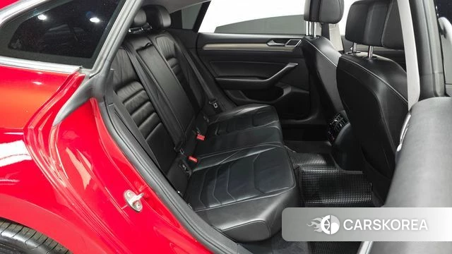 Volkswagen Arteon 2018 Красный из Кореи, фото 2