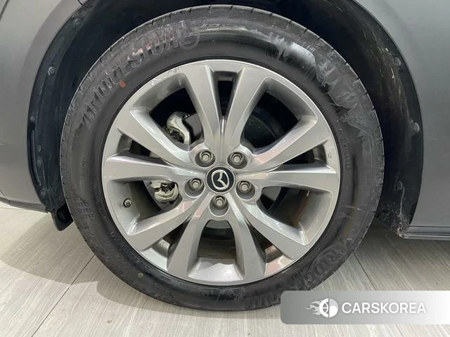 Mazda CX-30 2022 Темно-серый из Китая, фото 2