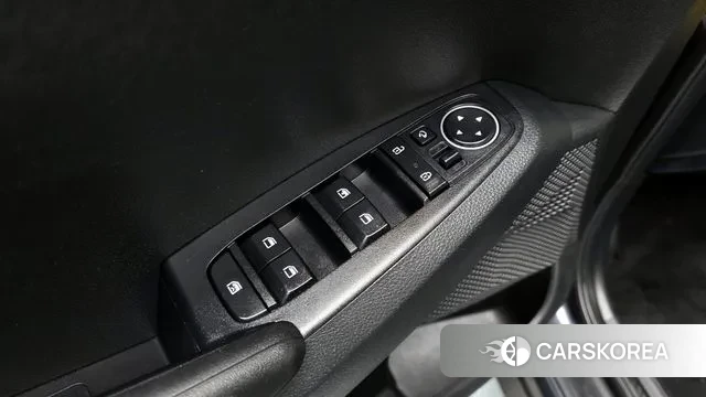 Kia Seltos 2020 Серый из Кореи, фото 2