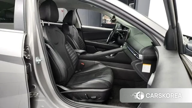 Hyundai The New Avante Hybrid (CN7) 2023 Серый из Кореи, фото 2