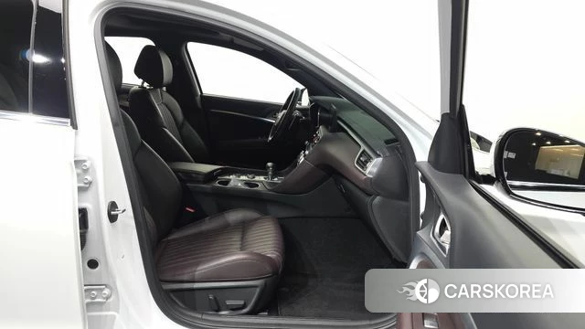 Genesis The New G70 2021 Белый из Кореи, фото 2