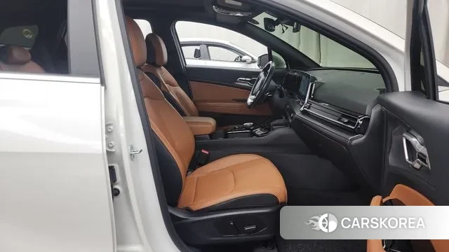 Kia Sportage 5th Generation 2022 Белый из Кореи, фото 2