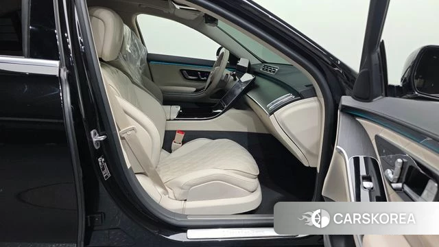 Mercedes-Benz S-Class W223 2023 Черный из Кореи, фото 2