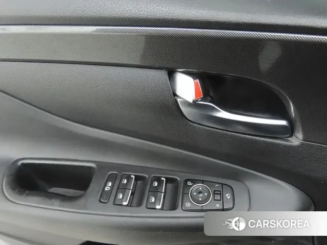 Hyundai The New Santa Fe 2021 Белый из Кореи, фото 2