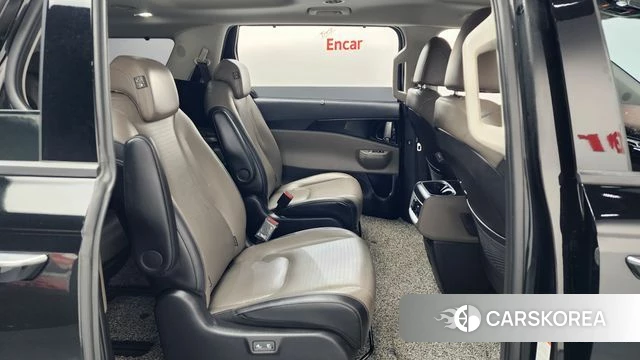 Kia The New Carnival 4th Generation 2024 Черный из Кореи, фото 2