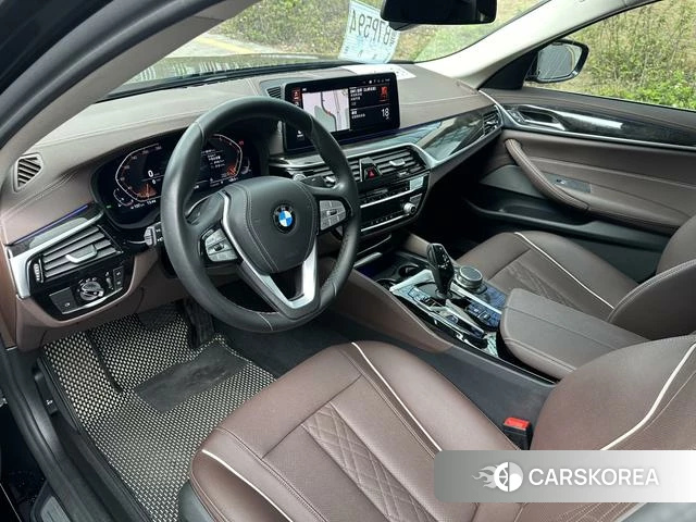 BMW 5 series 2021 Черный из Китая, фото 2