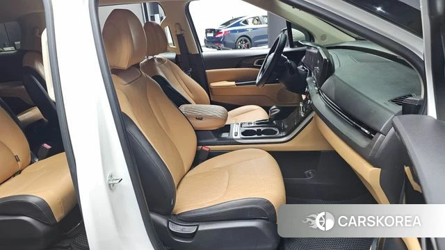 Kia Carnival 4th generation 2021 Белый из Кореи, фото 2