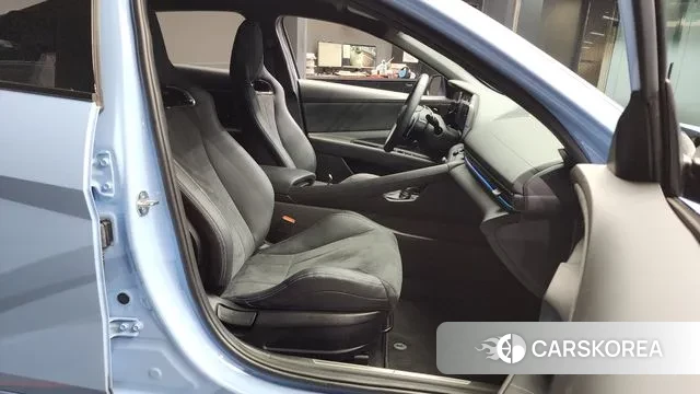 Hyundai The New Avante (CN7) 2024 Синий из Кореи, фото 2