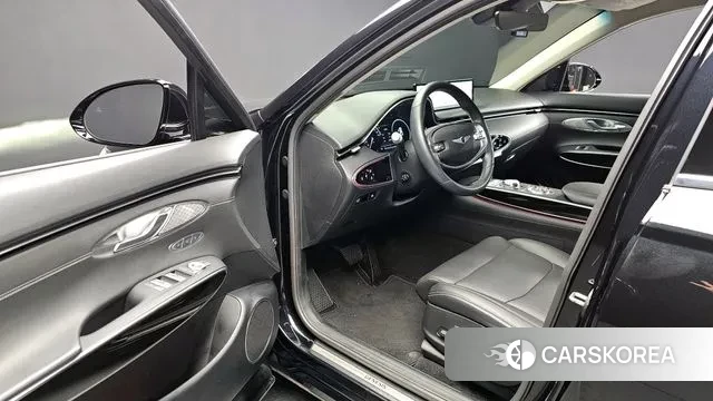 Genesis GV70 2021 Черный из Кореи, фото 2