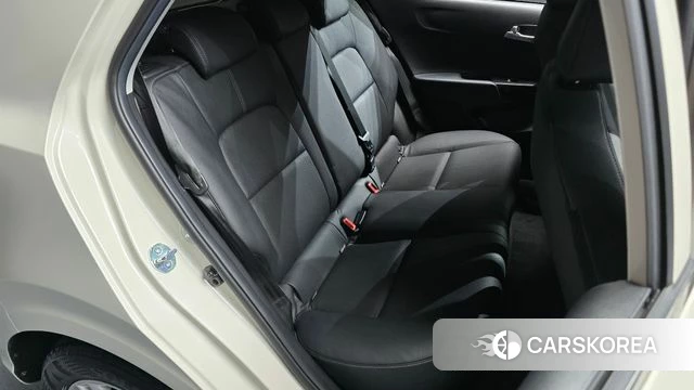 Kia Morning Urban (JA) 2022 Жемчужный цвет из Кореи, фото 2