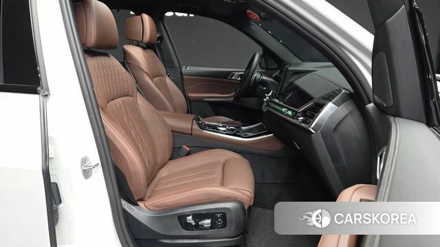 BMW X5 (G05) 2025 Белый из Кореи, фото 2