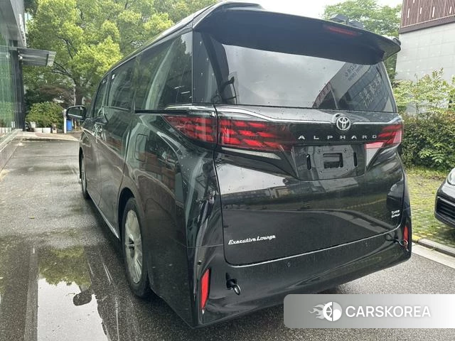 Toyota Elfa 2025 Черный из Китая, фото 2