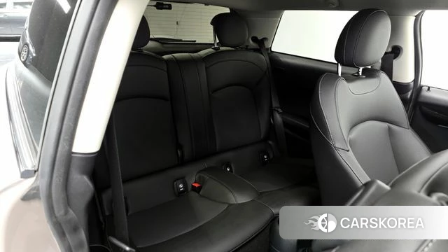 Mini Cooper 2023 Песочный из Кореи, фото 2