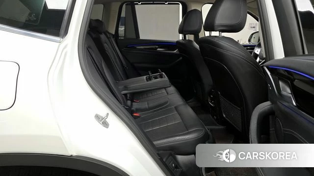 BMW X3 (G01) 2021 Белый из Кореи, фото 2