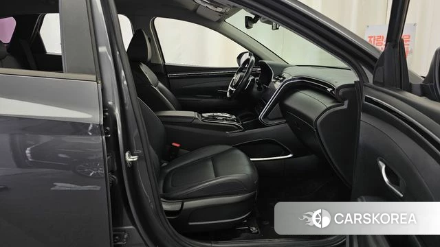 Hyundai Tucson (NX4) 2021 Серый из Кореи, фото 2