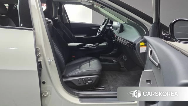 Kia EV6 2022 Жемчужный цвет из Кореи, фото 2