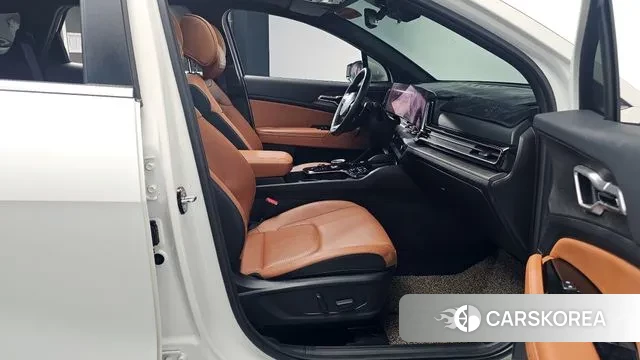 Kia Sportage 5th Generation 2022 Белый из Кореи, фото 2