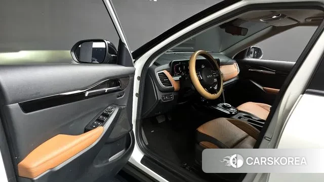 Kia The New Seltos 2023 Белый из Кореи, фото 2