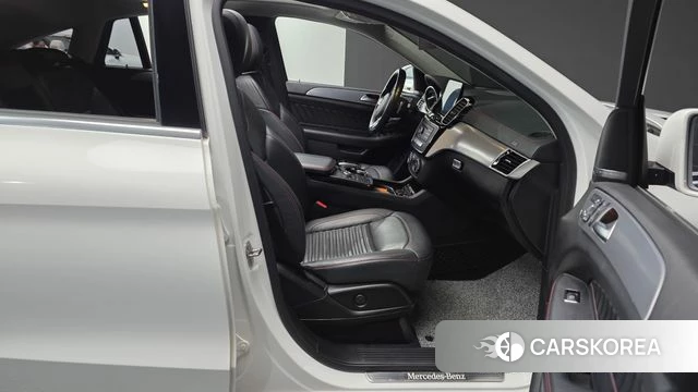 Mercedes-Benz GLE - Class W166 2018 Белый из Кореи, фото 2