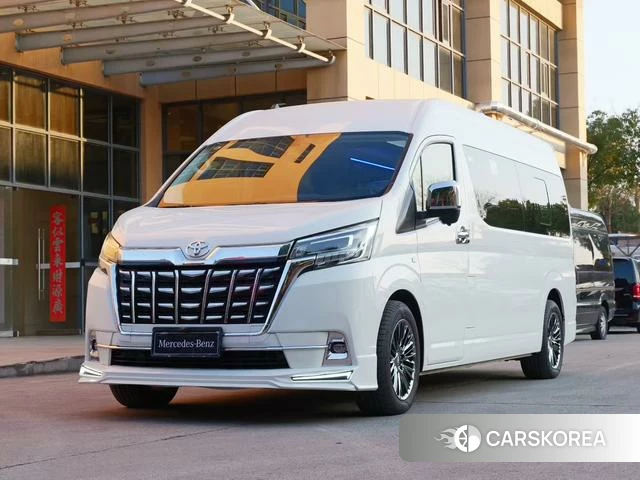 Toyota Hiace 2025 Белый из Китая, фото 2