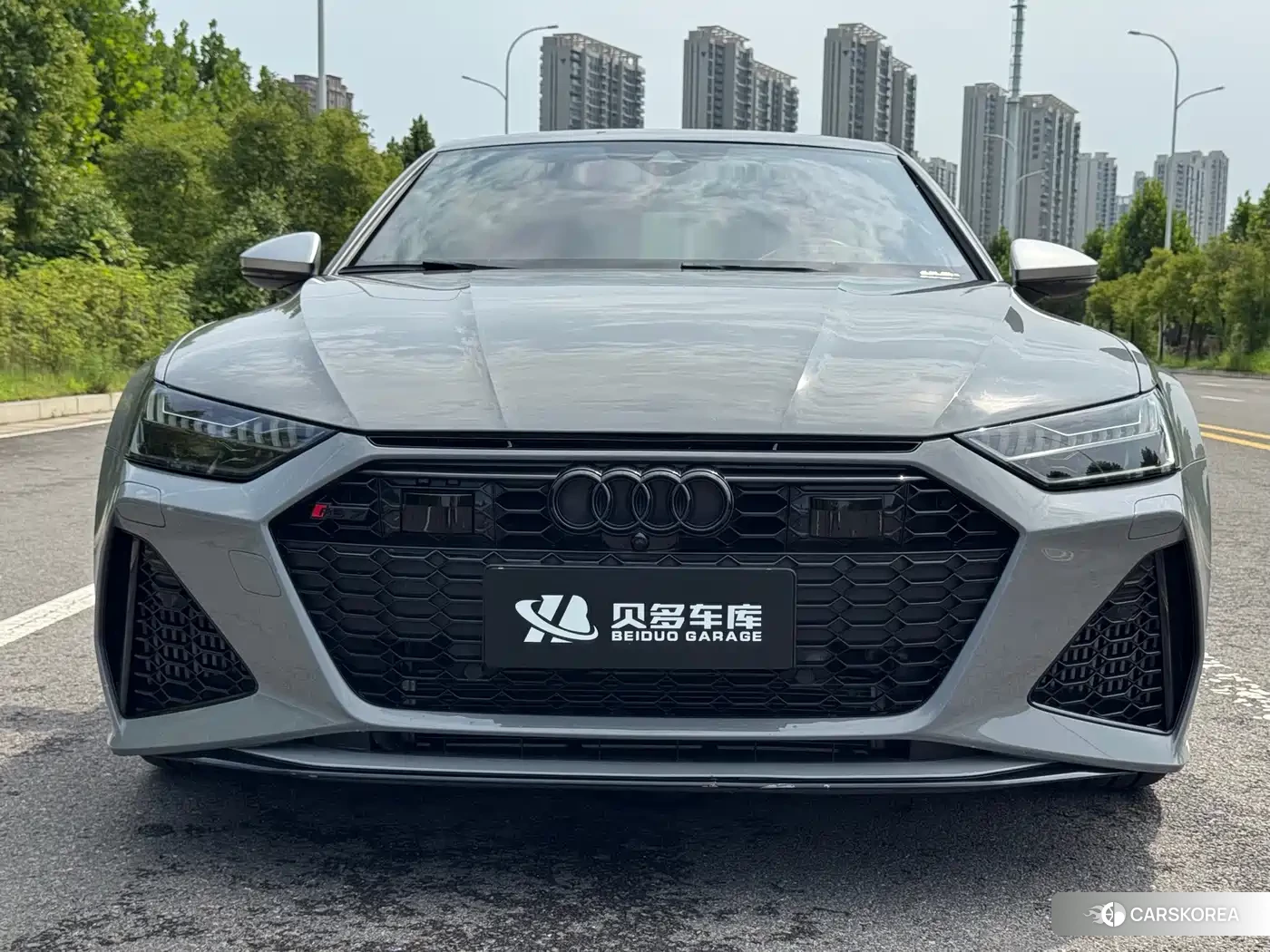 Audi RS 7 2021 Silver/gray из Китая, фото 2