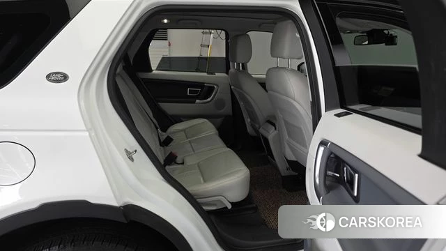 Land Rover Discovery Sports 2018 Белый из Кореи, фото 2
