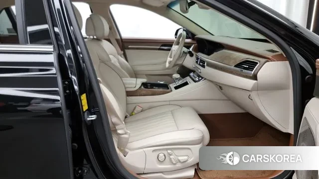 Genesis G90 2021 Черный из Кореи, фото 2