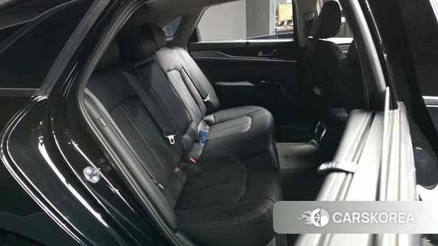 Kia The New K5 3rd generation 2025 Черный из Кореи, фото 2