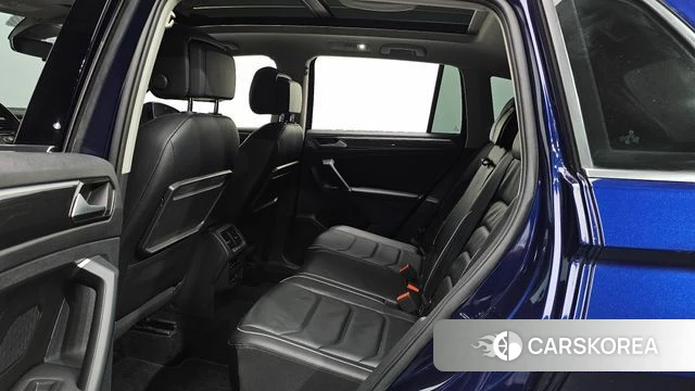 Volkswagen Tiguan second Generation 2018 Синий из Кореи, фото 2